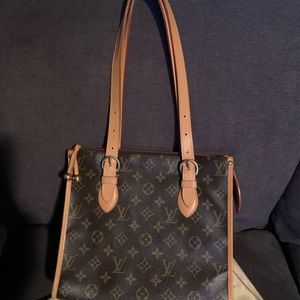 Authentic Louis Vuitton Shoulder Bag